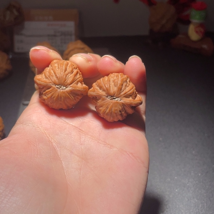文玩核桃吊坠(闪购商品）把玩文玩核桃铁锤妹妹