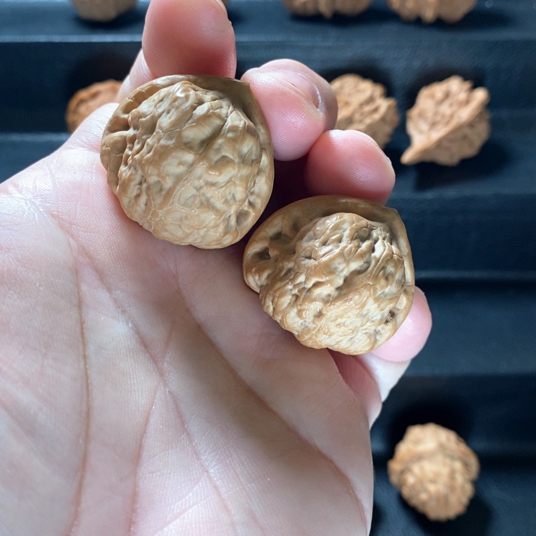 桃核把件原生态古蟾全品33