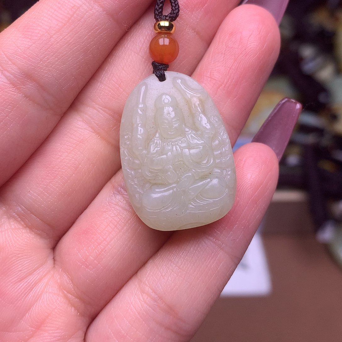 和田玉颈饰未镶嵌