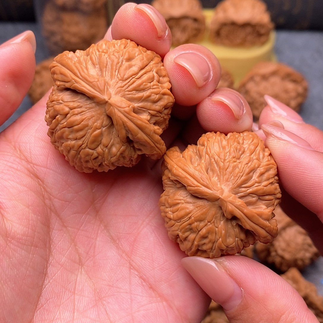 文玩核桃把件徒*.球白38全