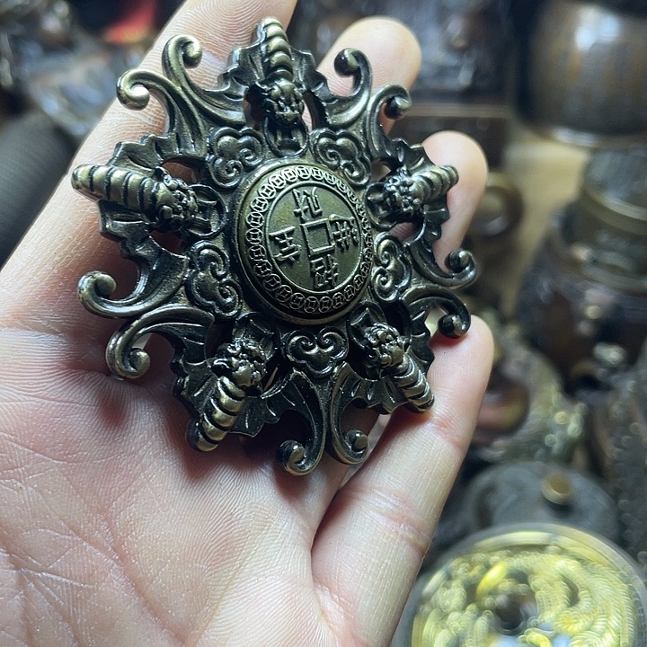 全是铜铜铜器铜器