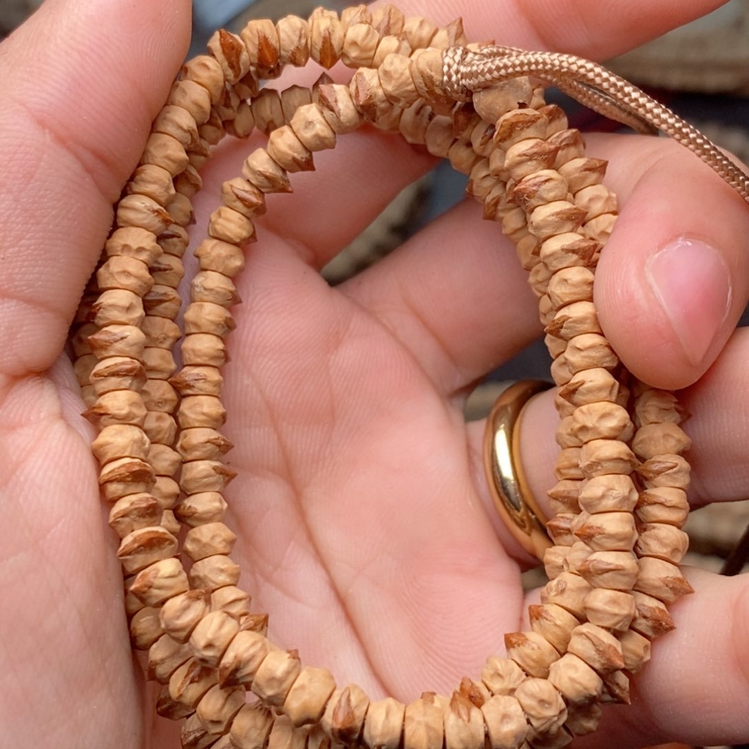 柏香籽/百香籽吊坠