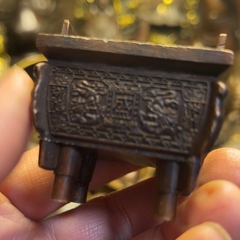 铜器摆件     点击下单