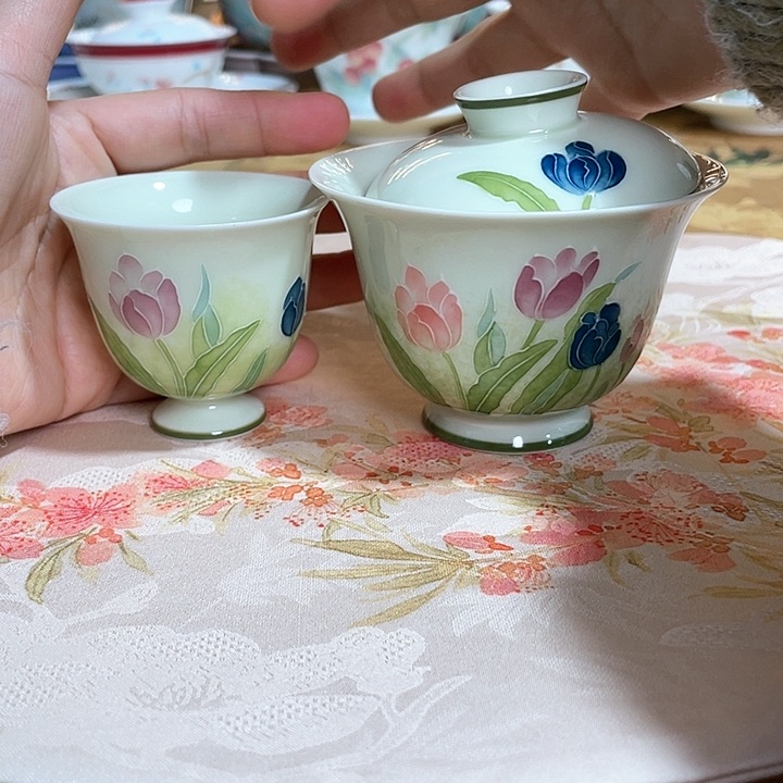 【闪购商品】瓷片郁金香盖碗+官配杯