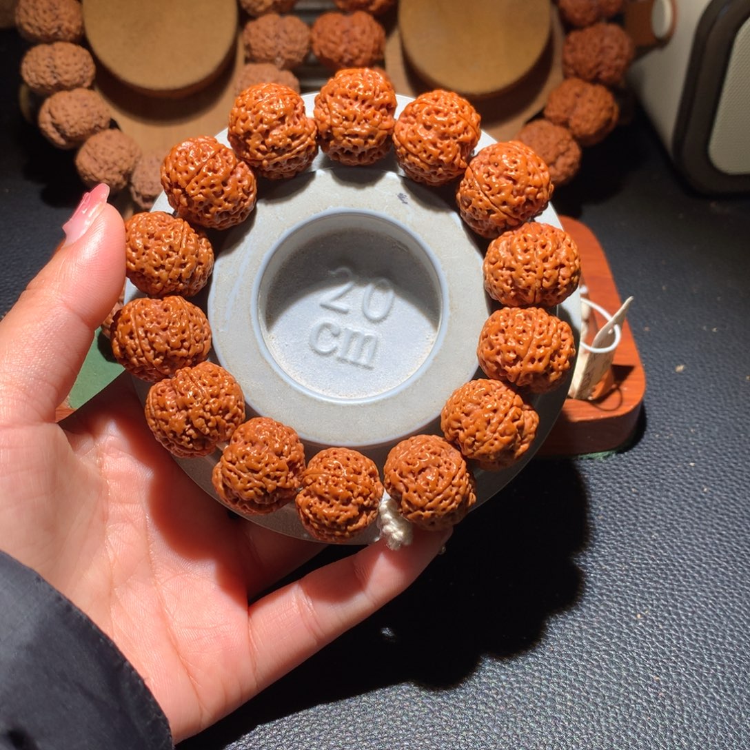 金刚菩提手串21尺寸蜂王定制