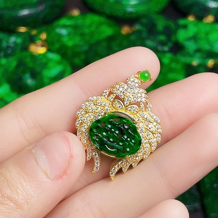 翡翠银S925镶嵌颈饰多样性