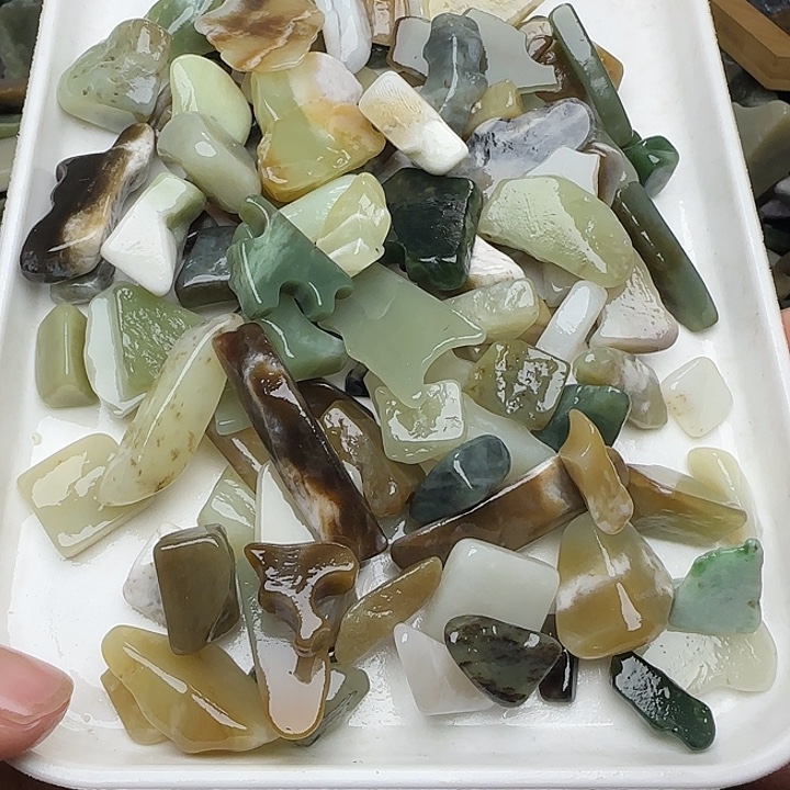 和田玉（糖玉）未镶嵌珠宝半成品