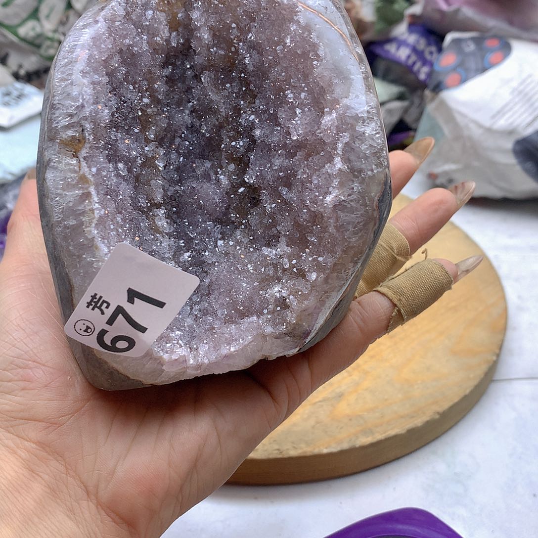 紫晶大型摆件（非配饰）未镶嵌