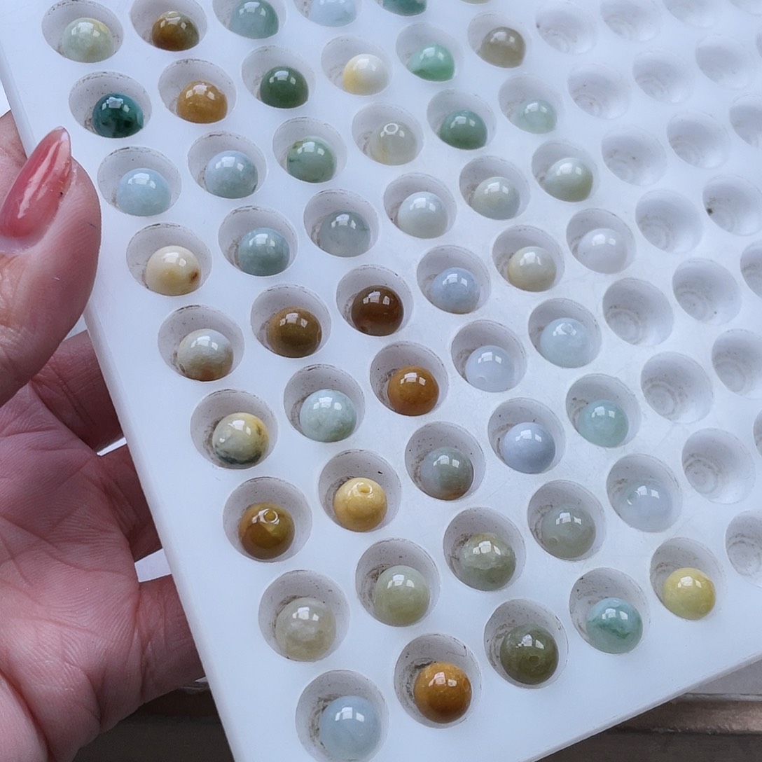 翡翠手链未镶嵌翡翠卡七多宝