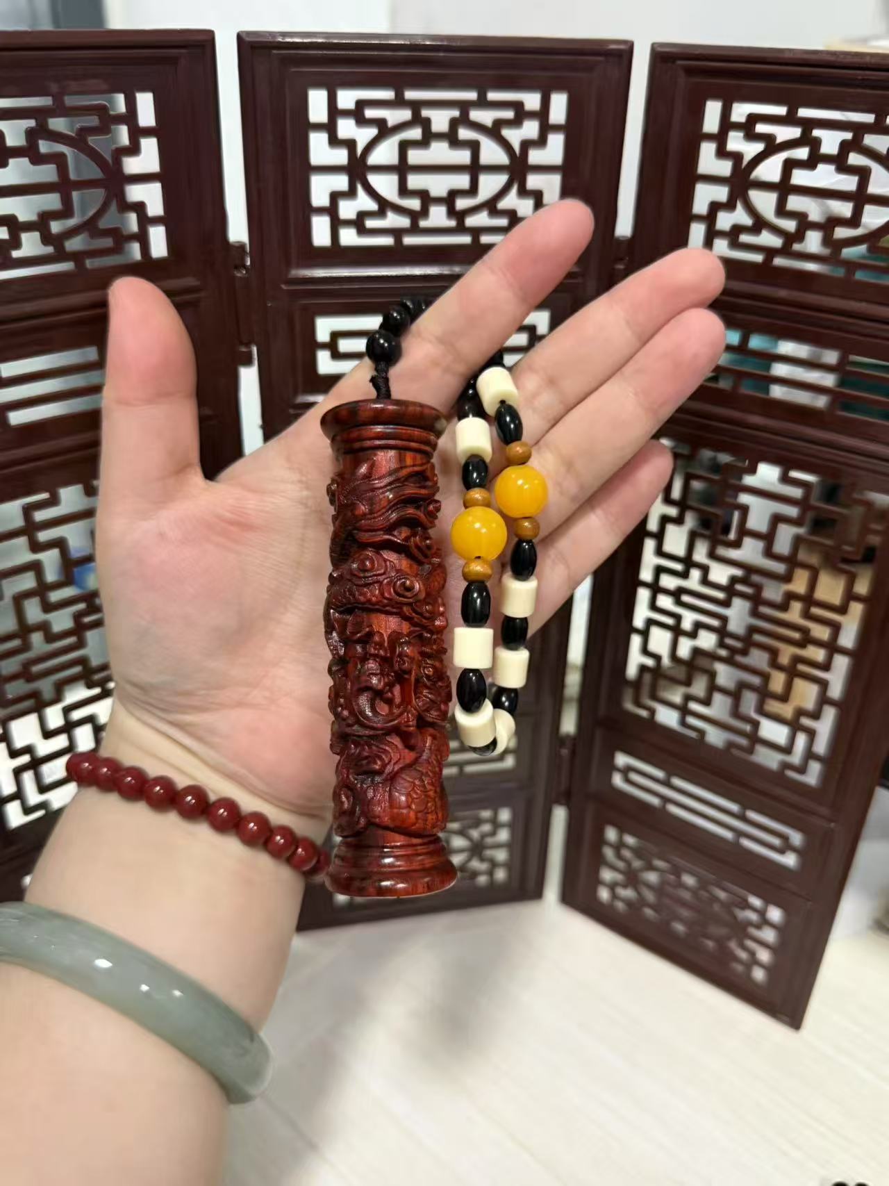 龙柱手把件              