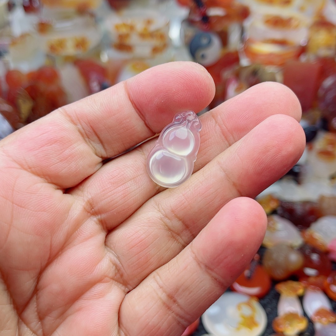 玛瑙/玉髓未镶嵌颈饰