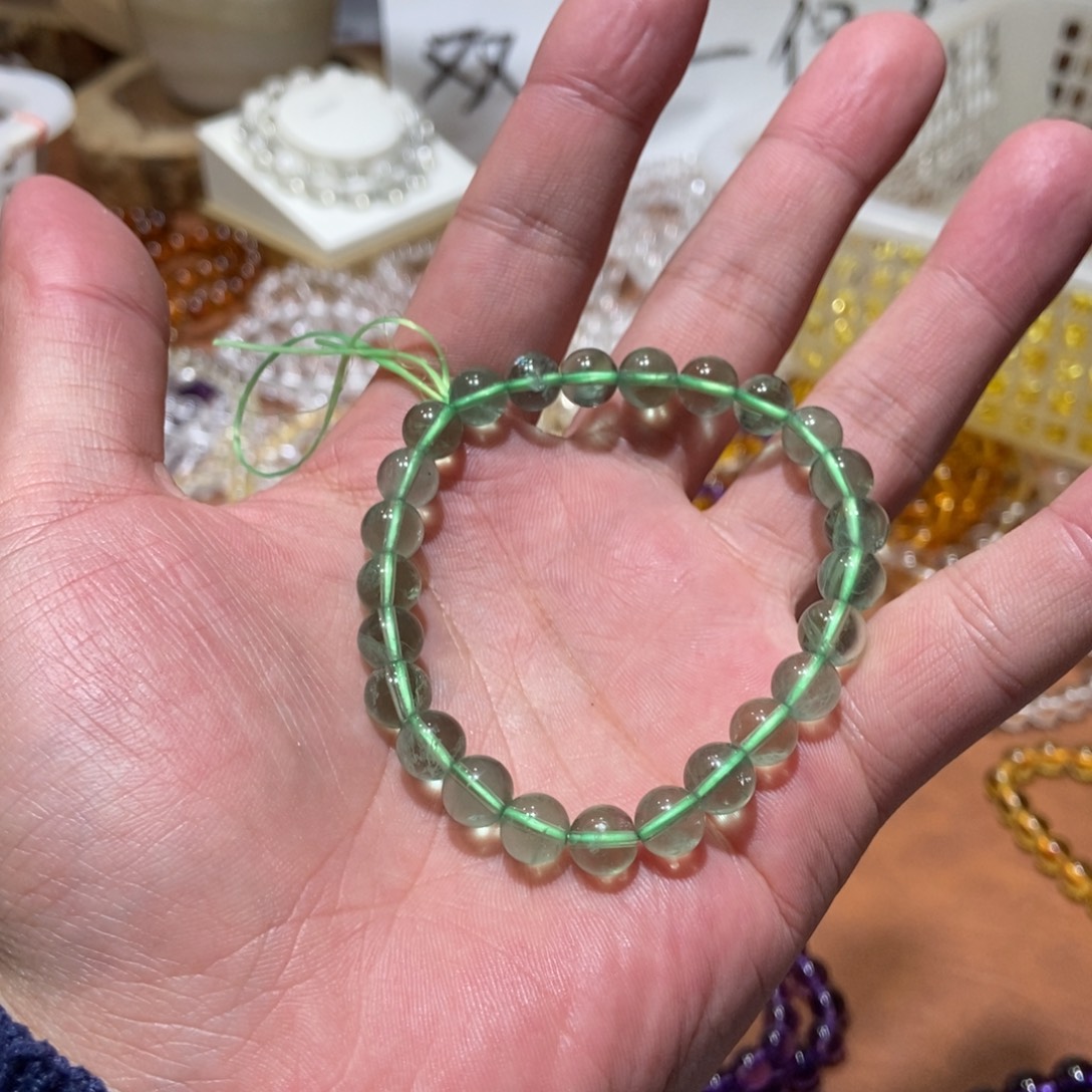 阳***%非金属8mm绿水手串放漏款