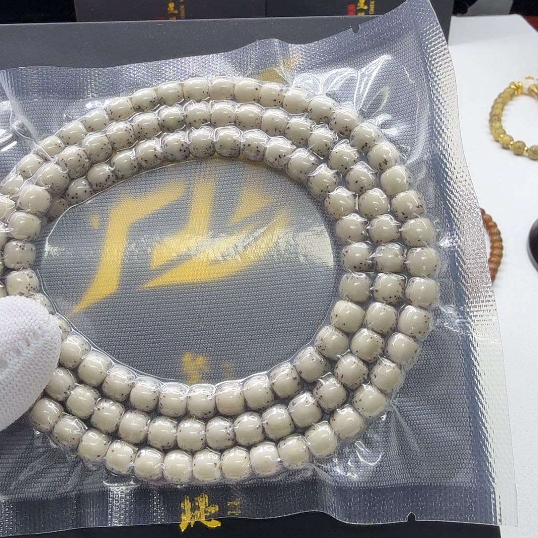 星月菩提吊坠10一物一图冰白河豚针尖星7左右108