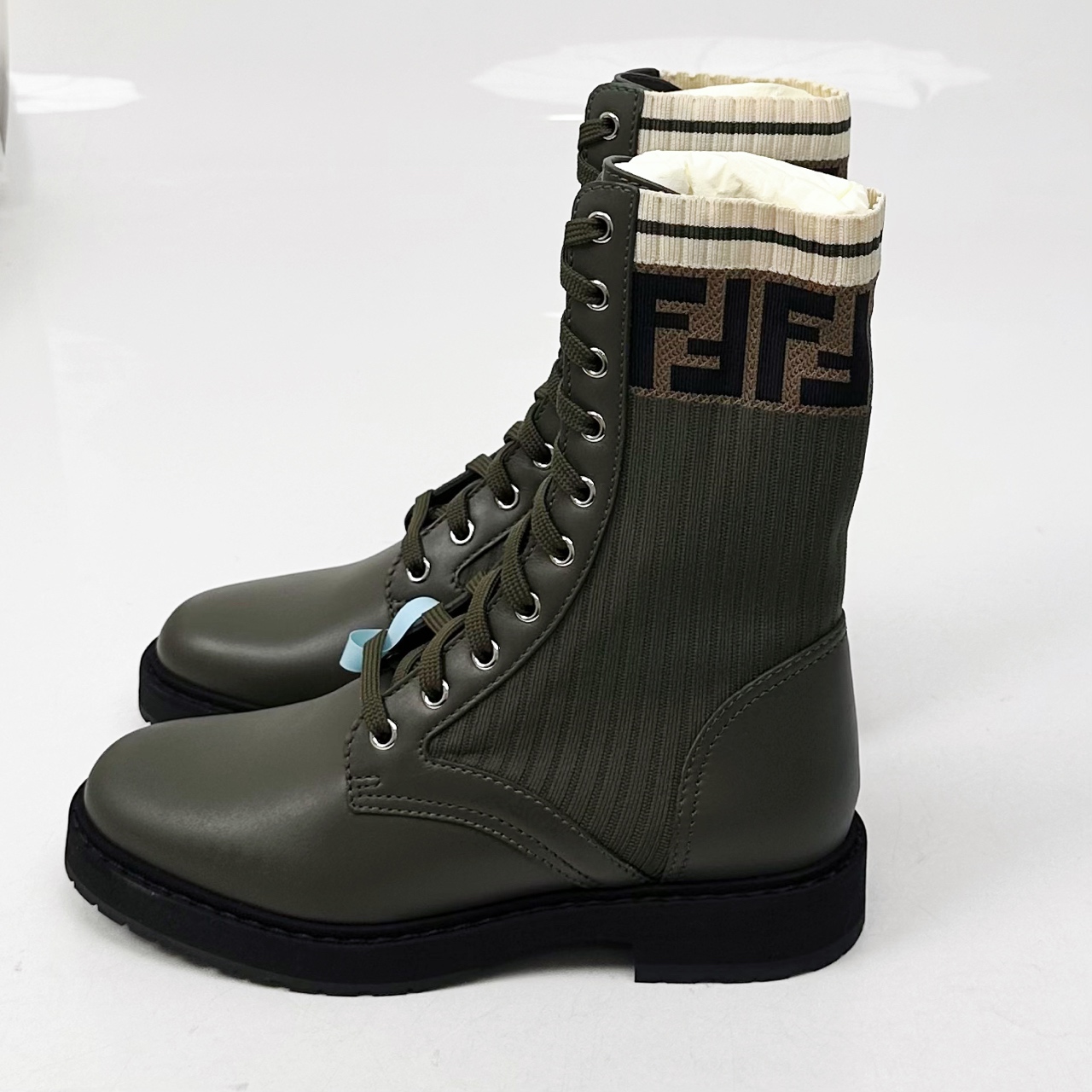 未使用 FENDI/芬迪 36.5码 茉绿色靴子 jm 1099