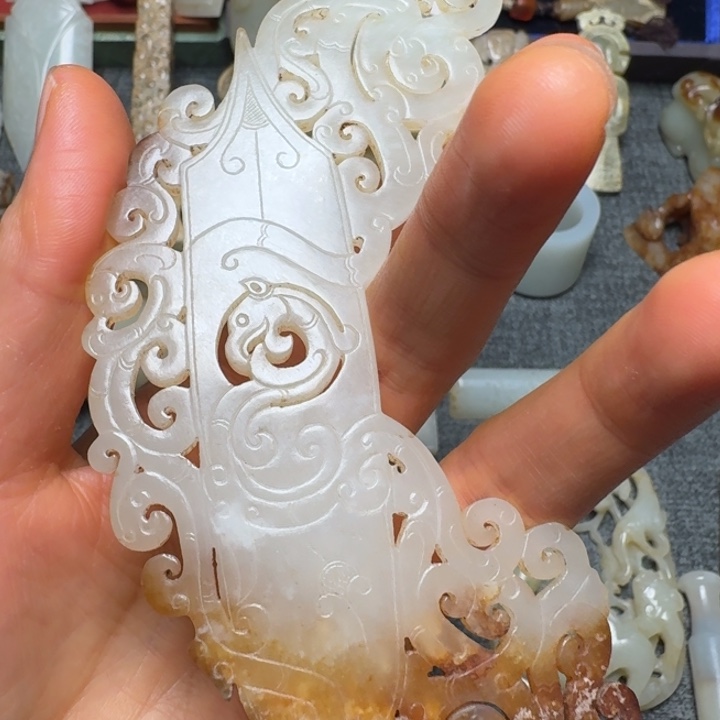 巾***帼和田玉（糖玉）未镶嵌挂件