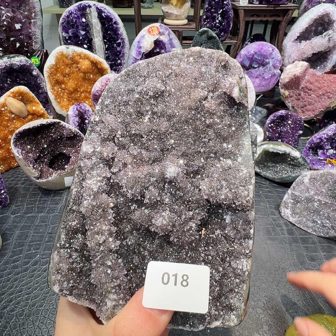 未镶嵌紫晶珠宝半成品