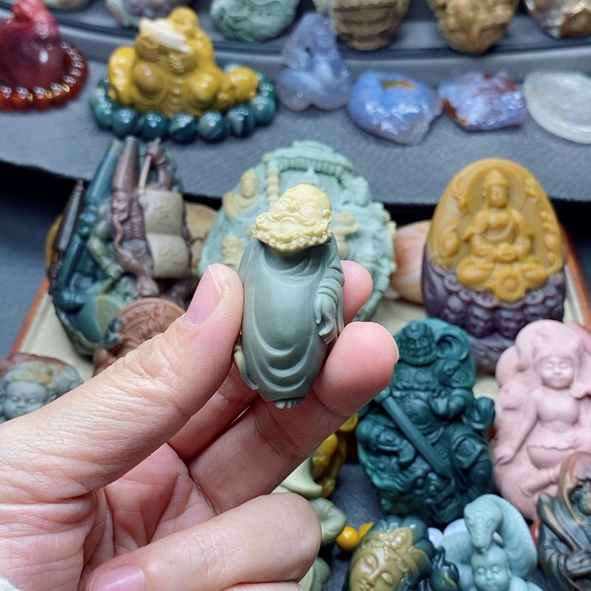 【闪购商品】定制石英质玉吊坠未镶嵌