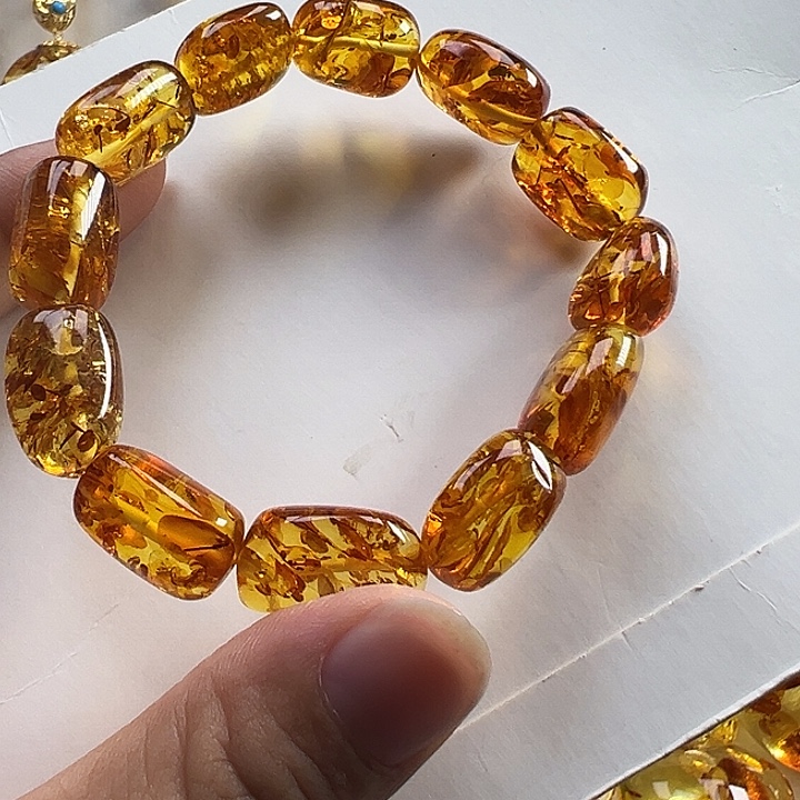琥珀（花珀）项圈未镶嵌