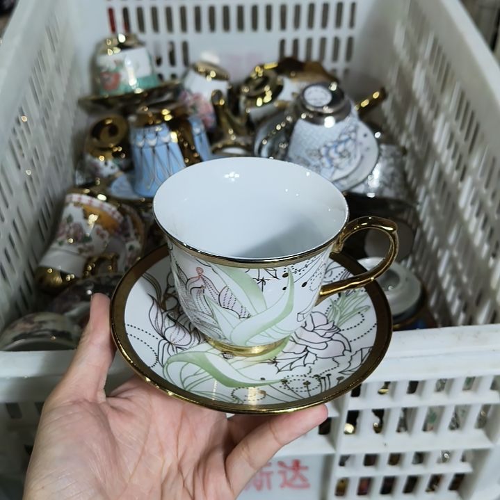 摆件陶瓷默认微瑕。。。。