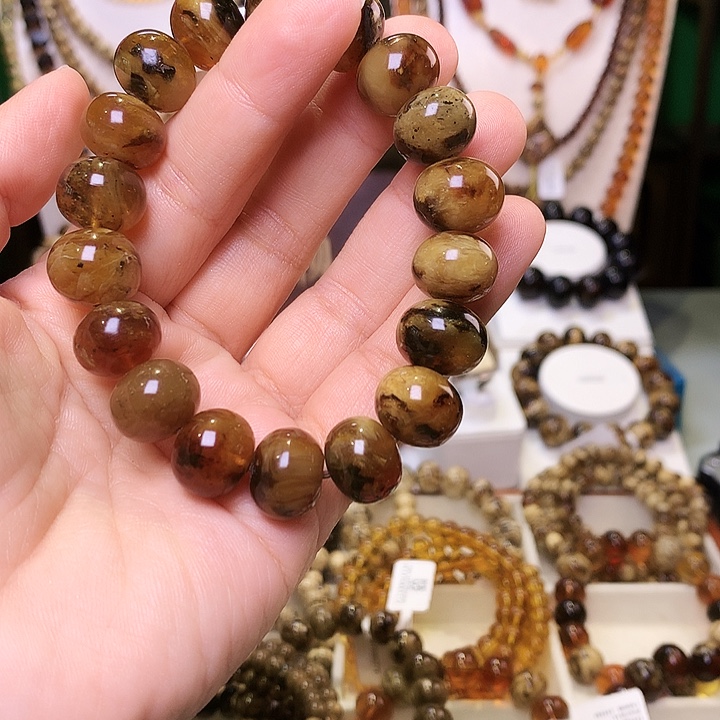 熟***哥琥珀未镶嵌裸石抚顺琥珀14+197