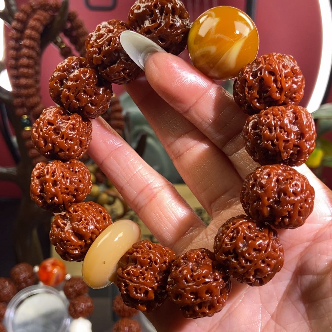 金刚菩提吊坠522。            