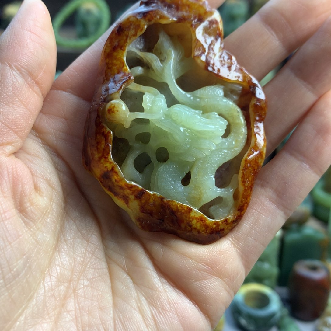 岫岩河磨玉（透闪石质玉）挂件未镶嵌?****的