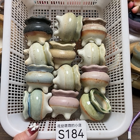 紫砂花盆184微瑕品口径3厘米左右