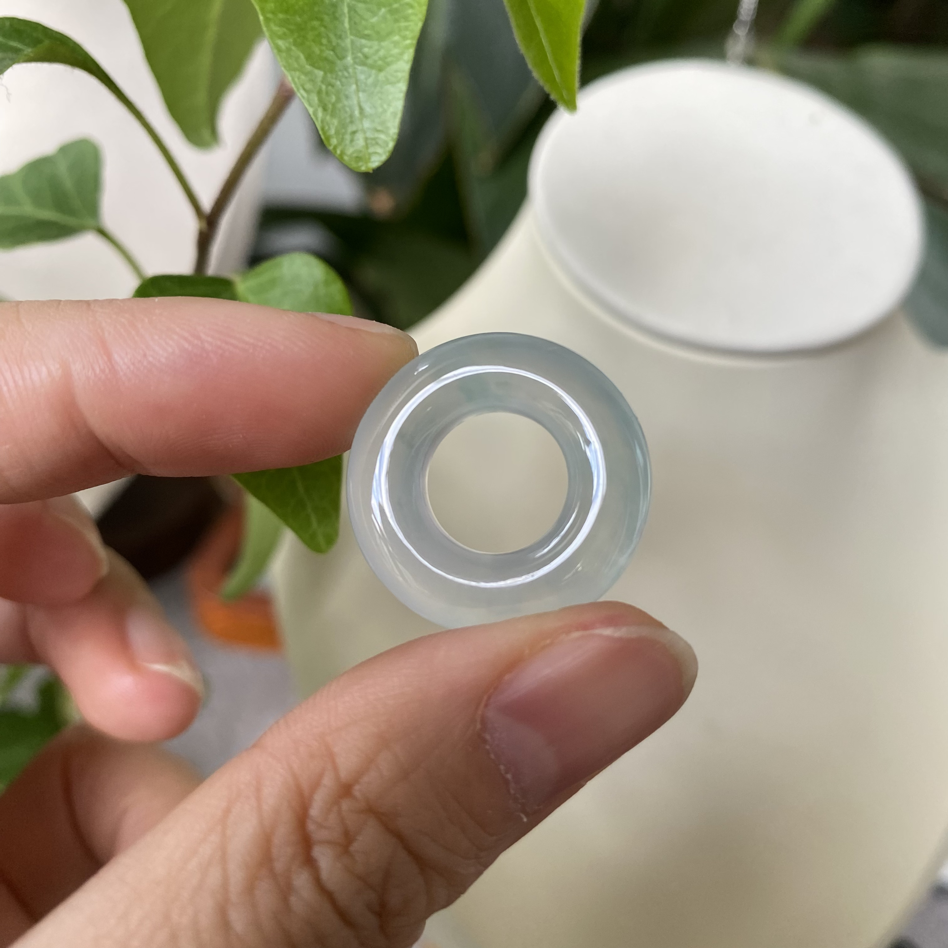 缅甸翡翠A货冰透晴水甜甜圈22*5.7