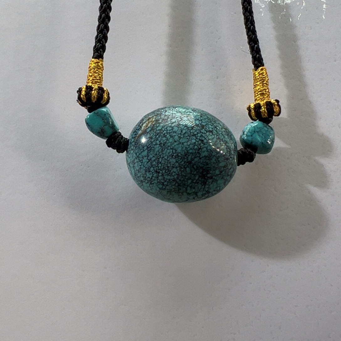 绿松石未镶嵌挂件