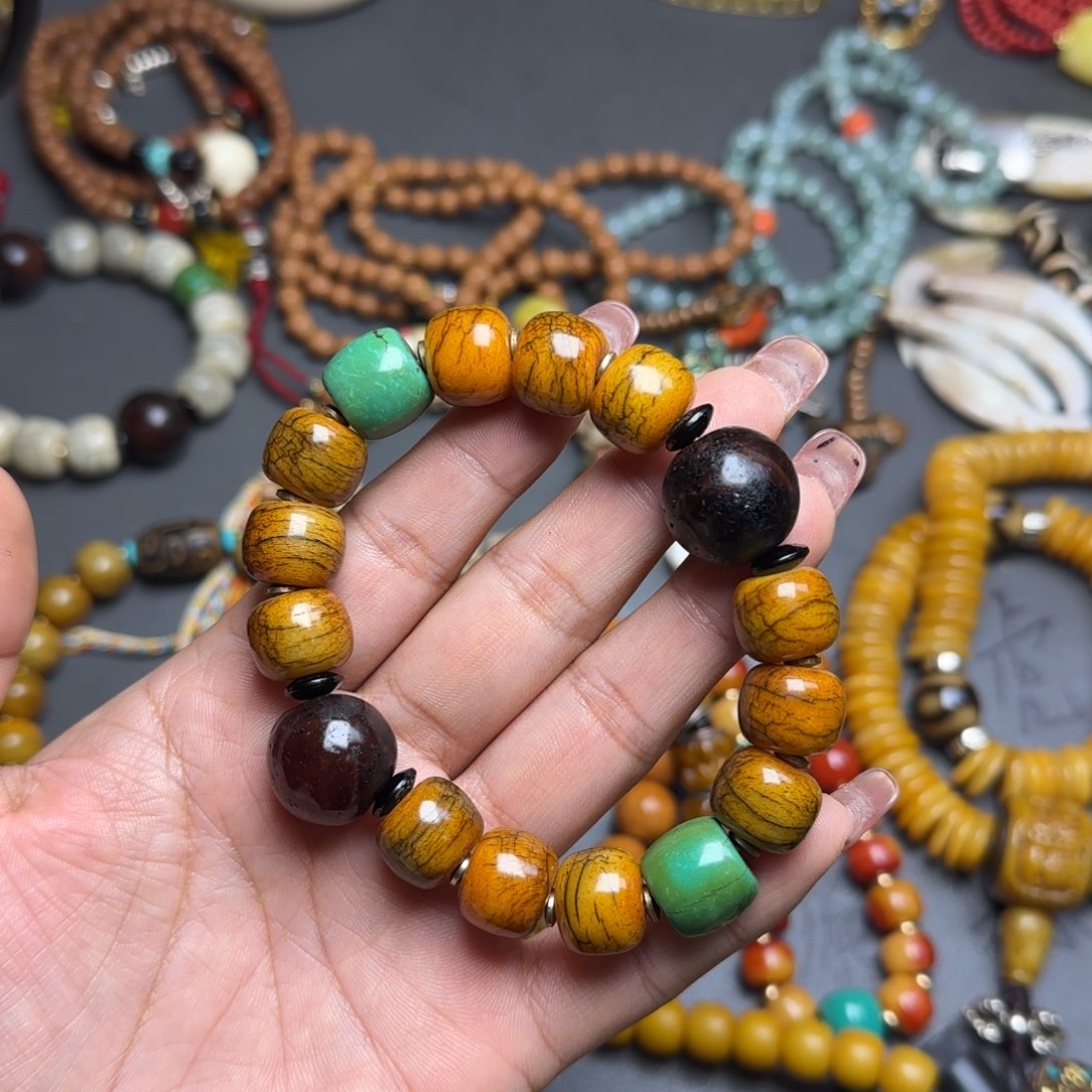 泥塑向**堂藏式风格设计风格