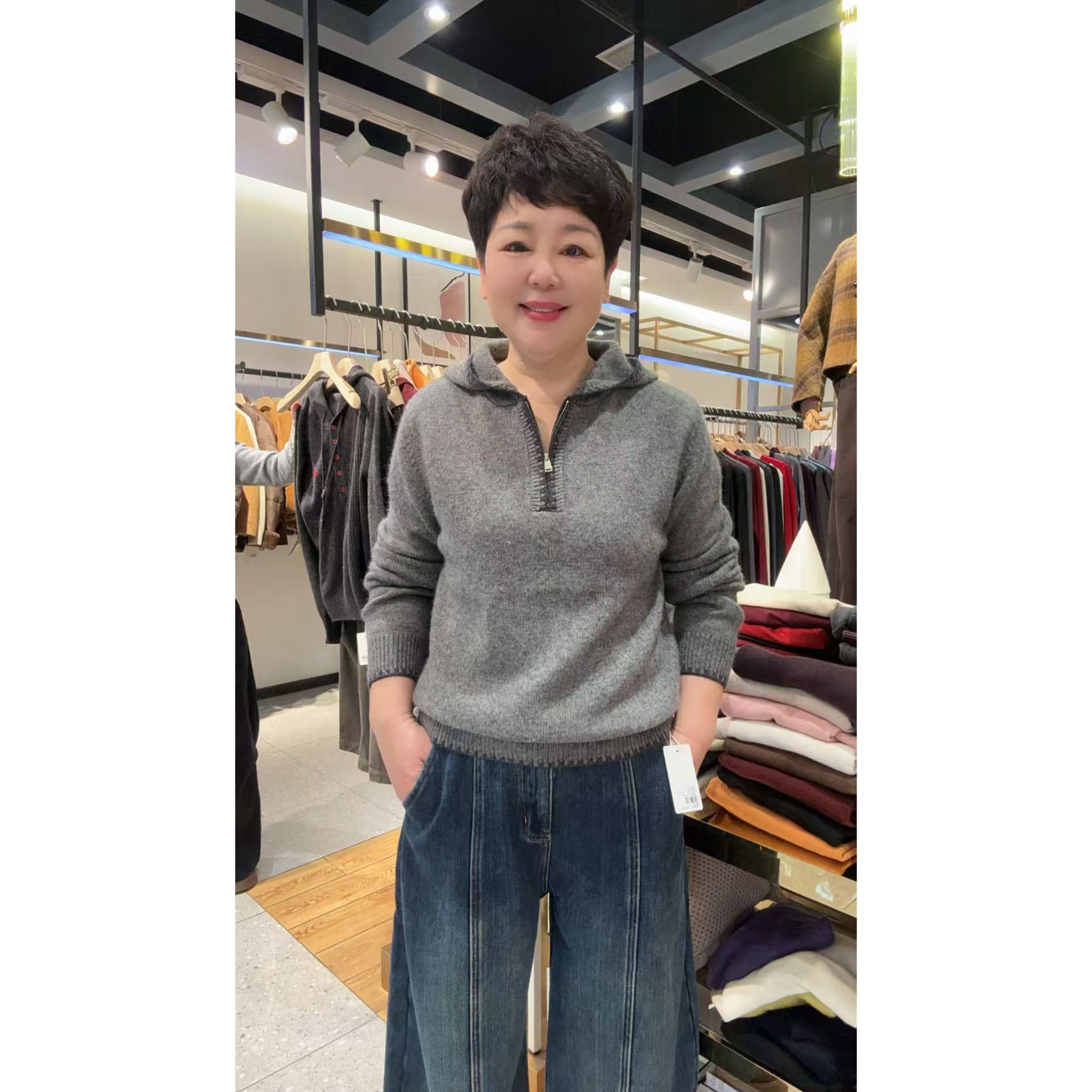 【娅姐专属】秋冬新款韩系半拉链连帽休闲针织衫95