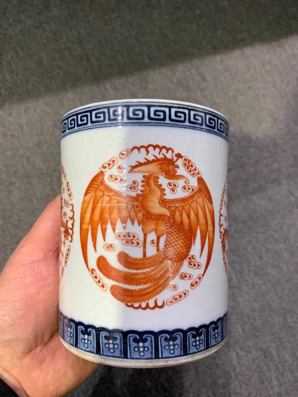 青花矾红团龙团凤纹笔筒，完整品相，文房雅器