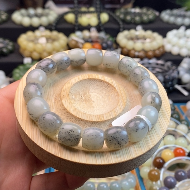 和田玉未镶嵌手串W 12