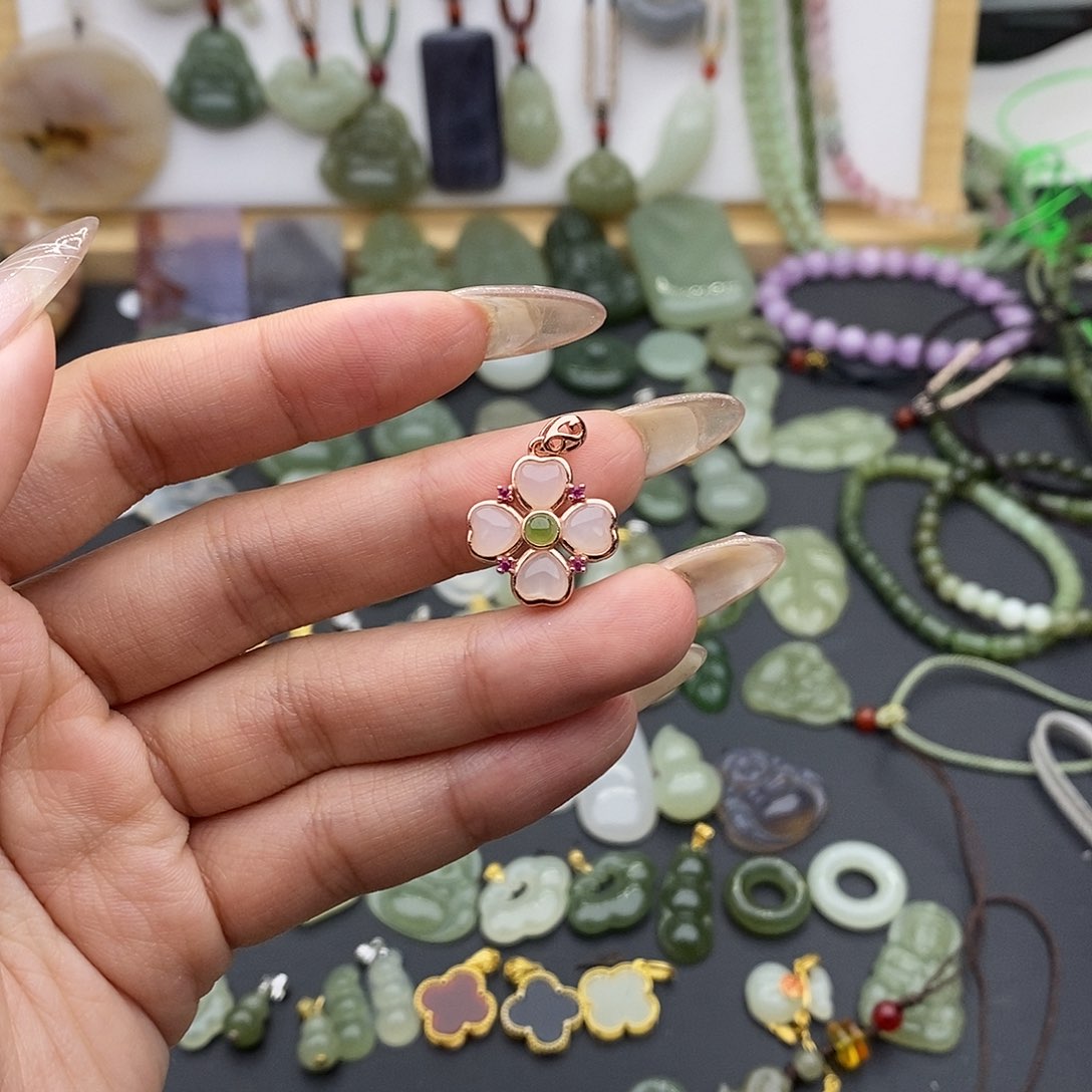 和田玉吊坠(不含链)银S925镶嵌