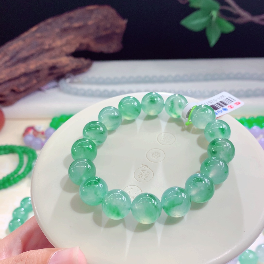 翡翠未镶嵌手链飘花