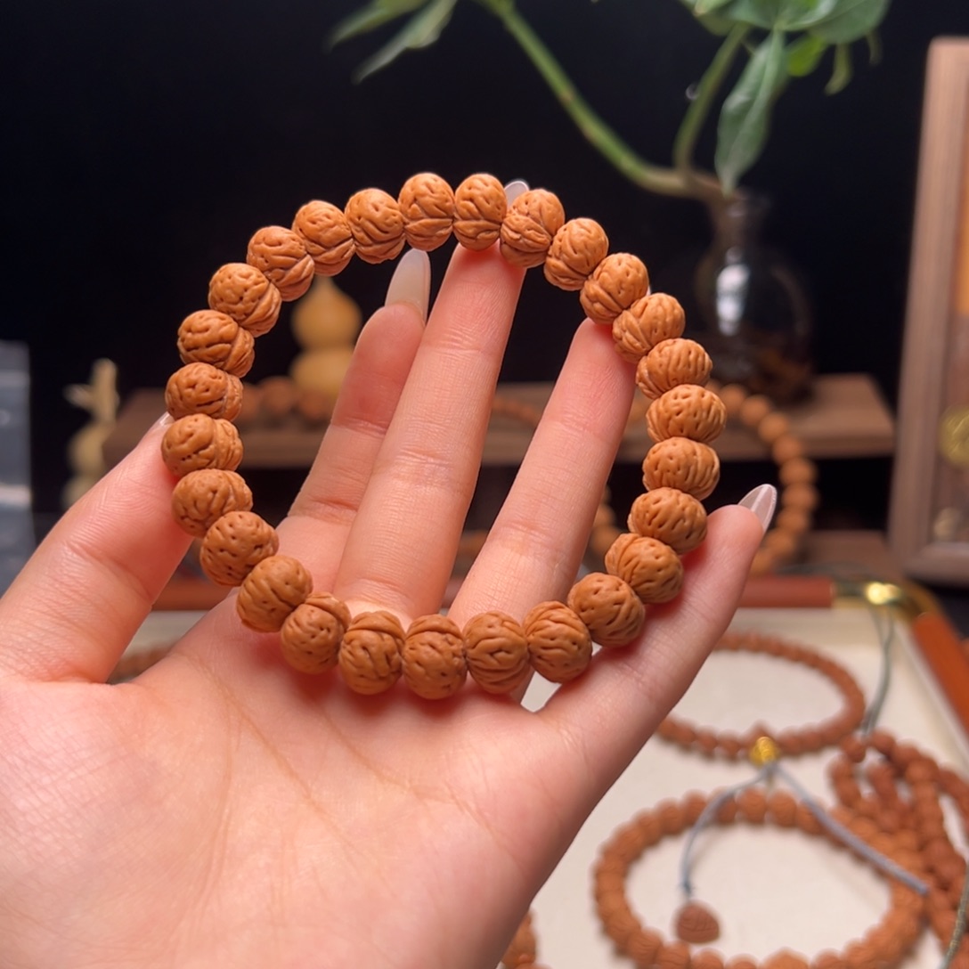 木质类陕西龙纹桃核1.3