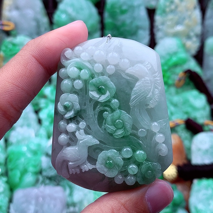 翡翠吊坠(不含链)未镶嵌