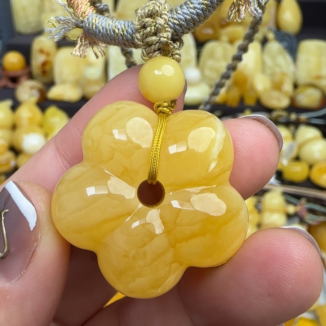 琥珀项链未镶嵌天然俄料浓蜡妖花蜜蜡五瓣花吊坠