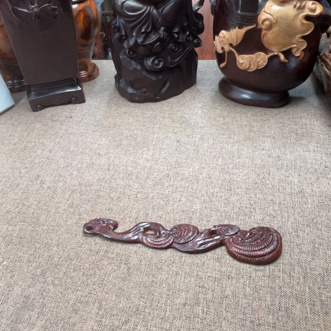 檀香紫檀（小叶紫檀）灵芝