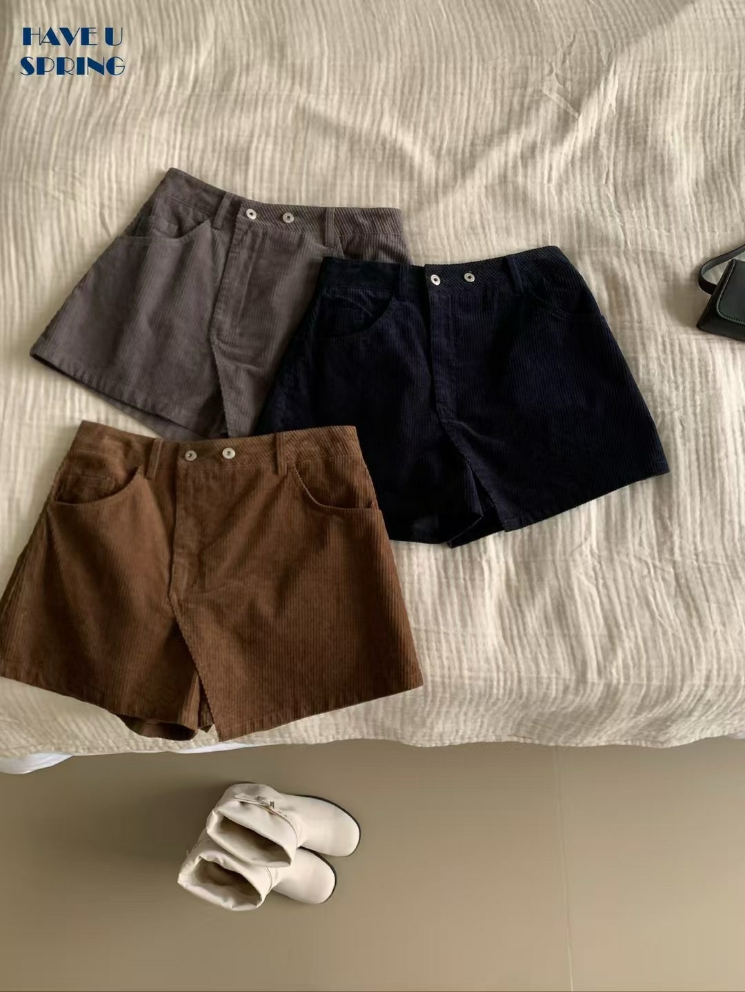 高腰显瘦灯芯绒短裤女