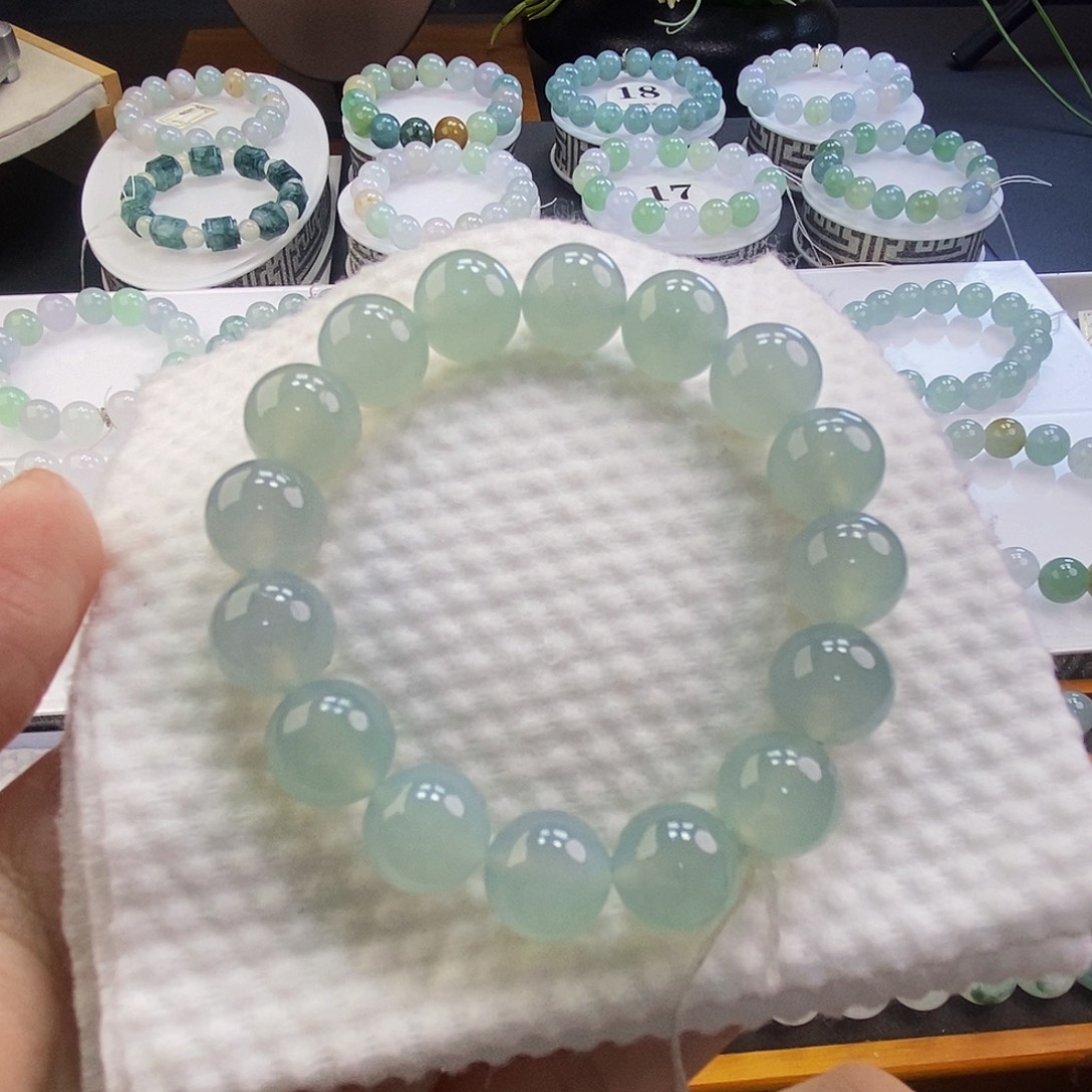 定制翡翠未镶嵌翡翠卡12