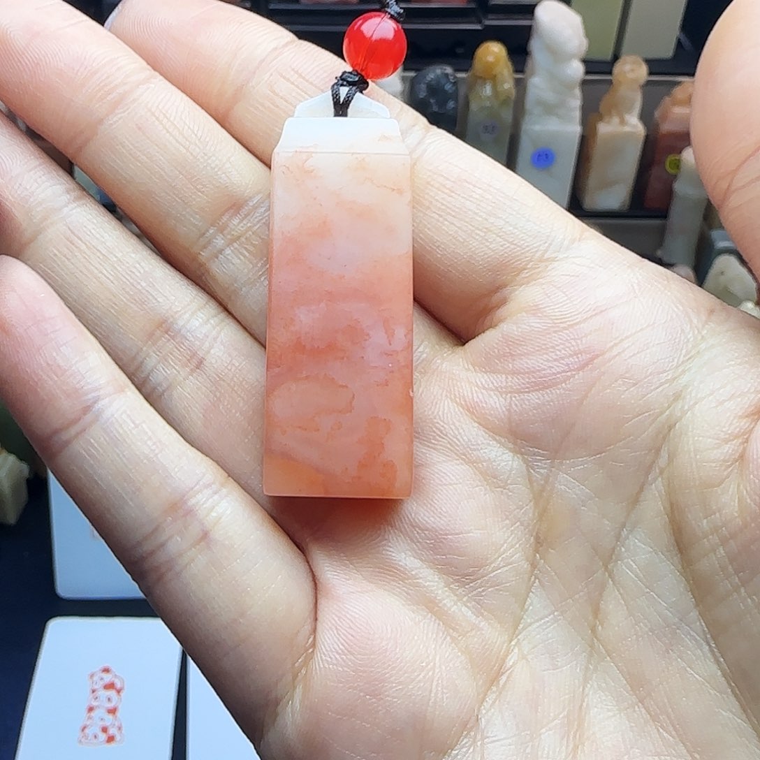 动***、寿山石印石纯手工刻姓名0.9×1.7