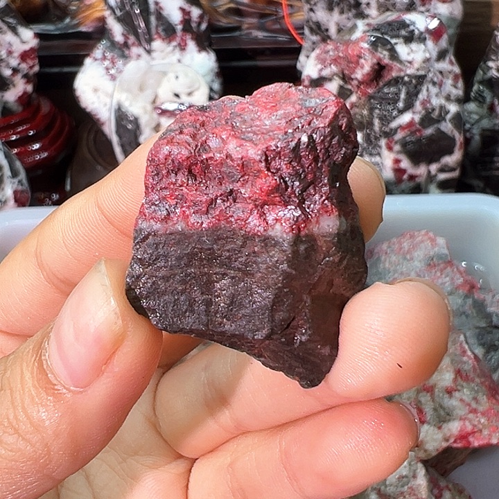 平***福天然辰砂天然朱砂原石