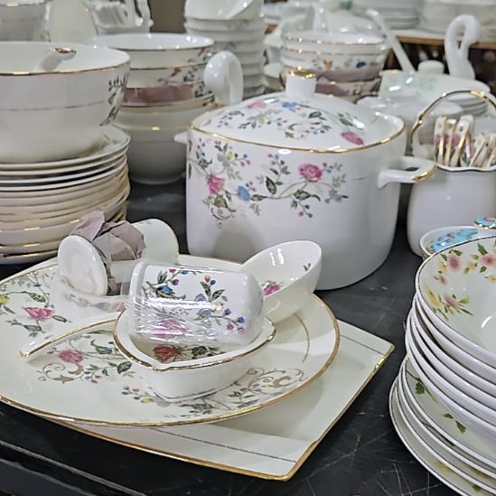 书***鱼瓷片珐琅彩套装60头66666666666