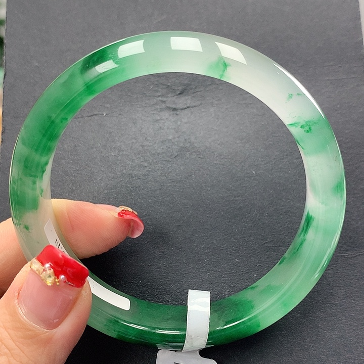 石英质玉手镯未镶嵌麥*