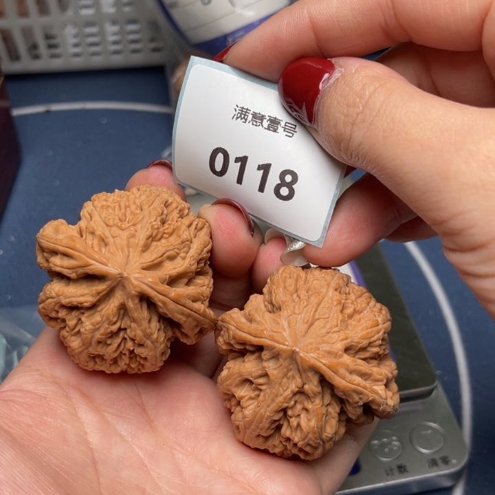 文玩核桃把件粗筋45