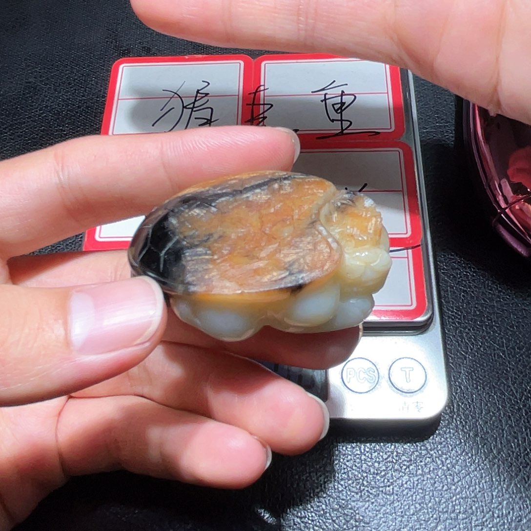 顾***上和田玉未镶嵌手链