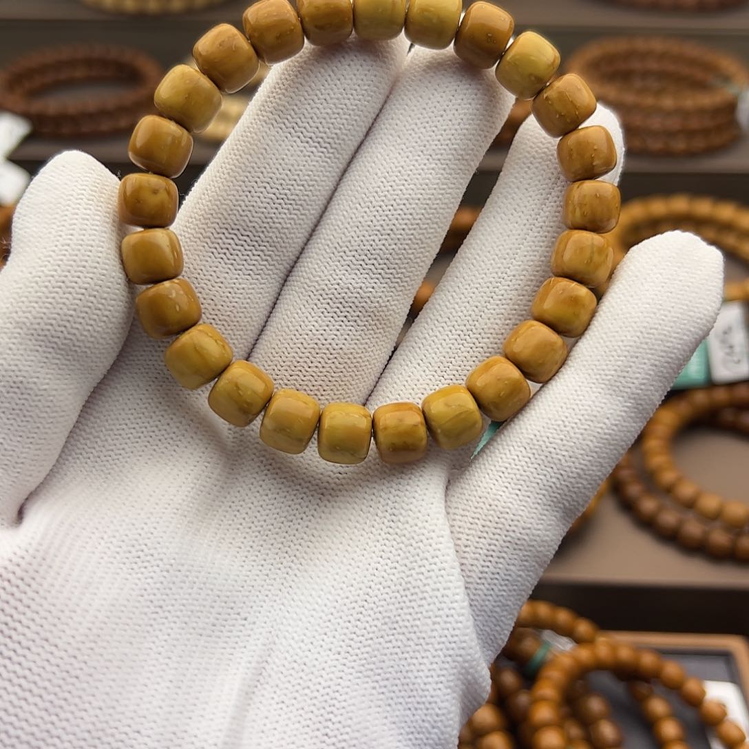 手串紫金鼠9➕实心老邢瑕疵