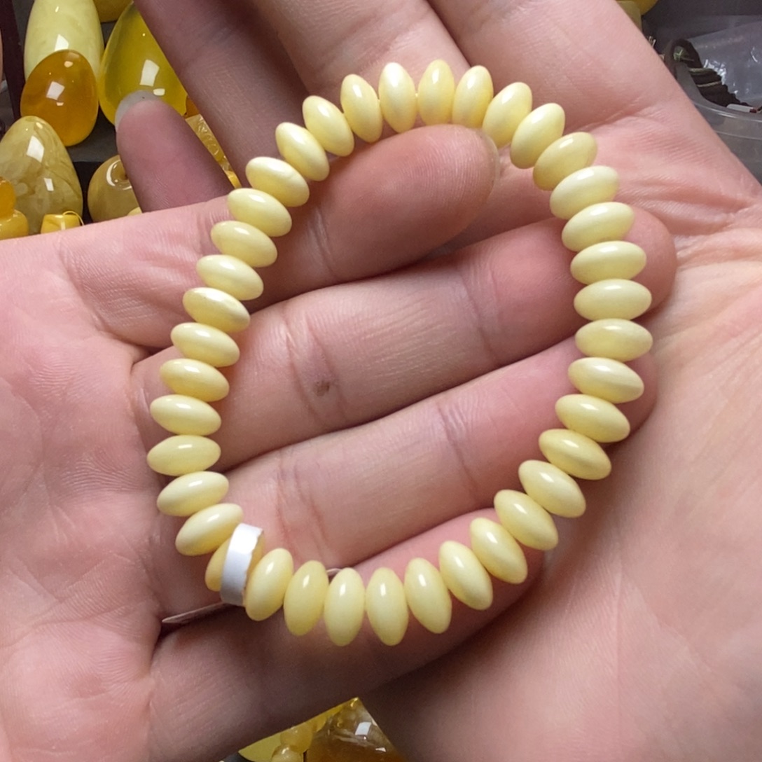 琥珀未镶嵌裸石蜜蜡