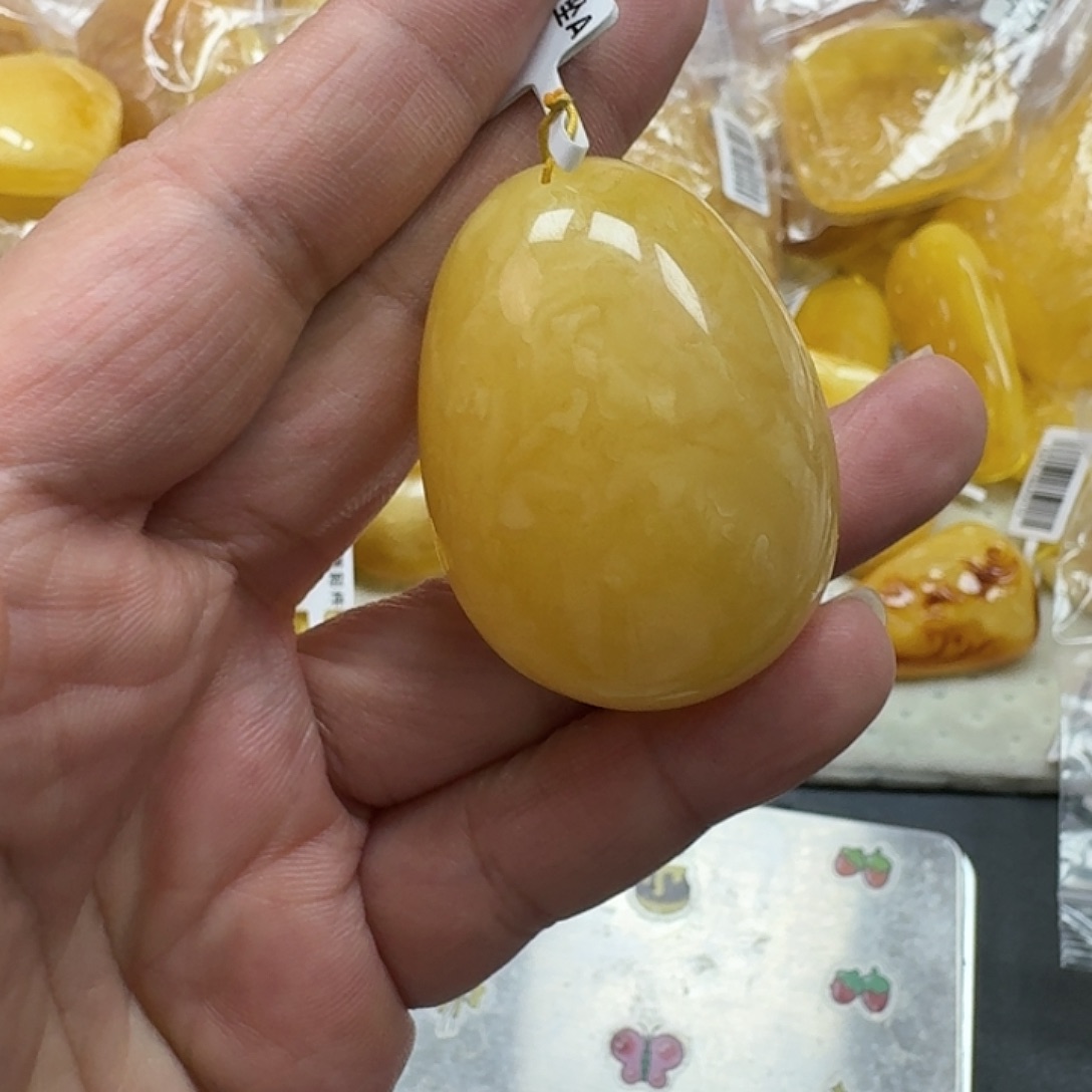 琥珀未镶嵌珠宝奇石195